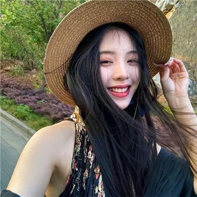 提笔雾色